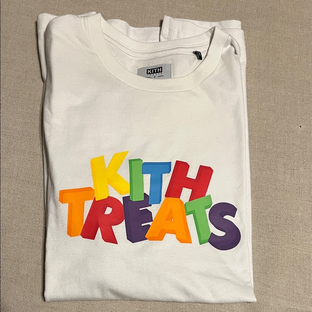 Kith Tee NWOT adult small